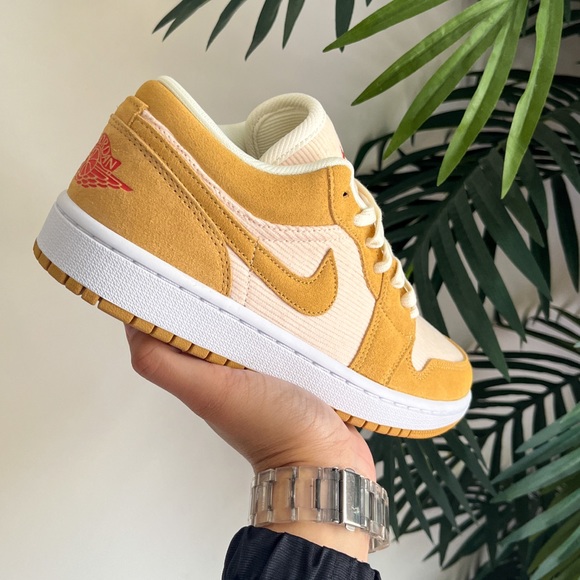 Jordan 1 Mid Corduroy - Picture 6 of 7